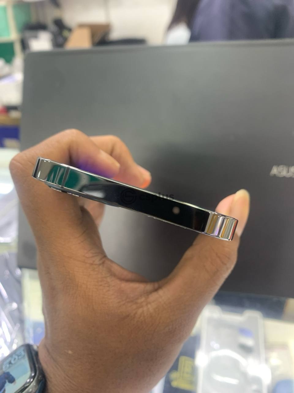 iPhone 12 Pro iBox foto 5