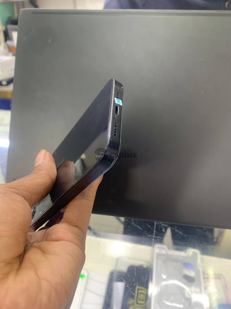 iPhone 12 internasional foto 4