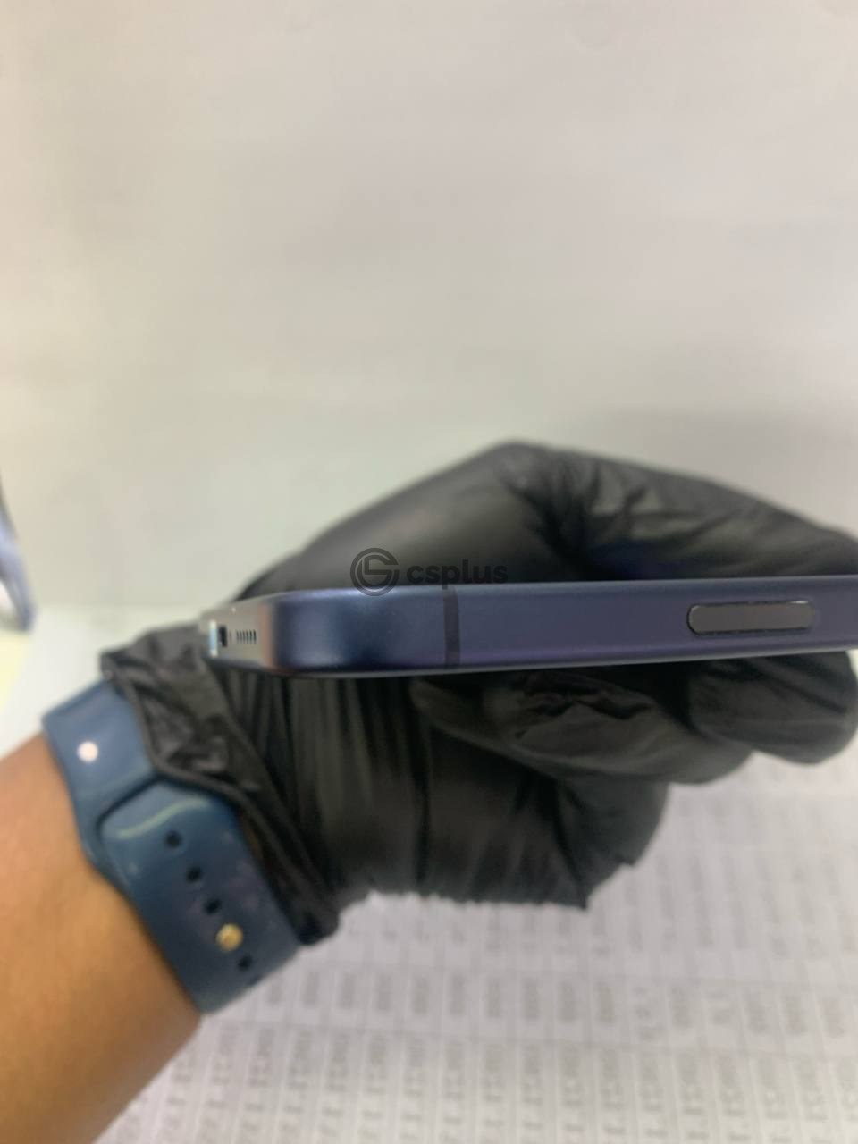 iPhone 17 Pro Max iBox foto 4