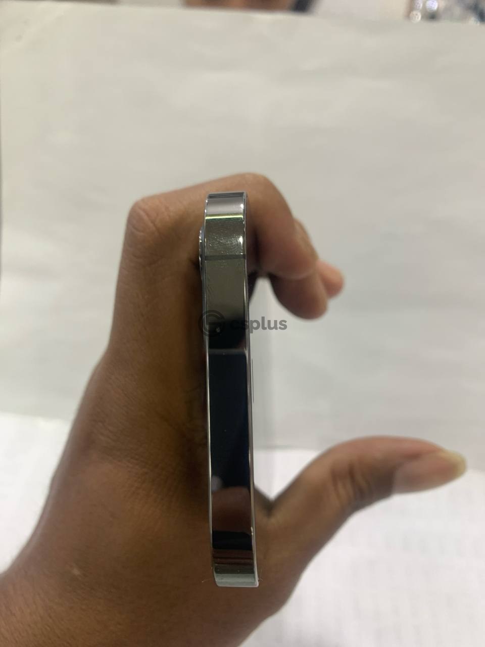 iPhone 12 Pro iBox foto 6